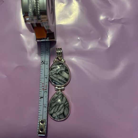 Sterling silver Pinolith hinged pendant - Picture 1 of 2